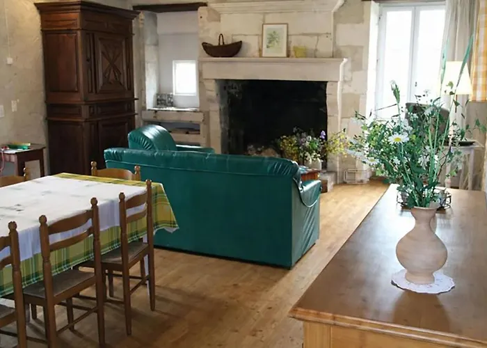 Grand Avec Piscine Entre Charente Et Périgord